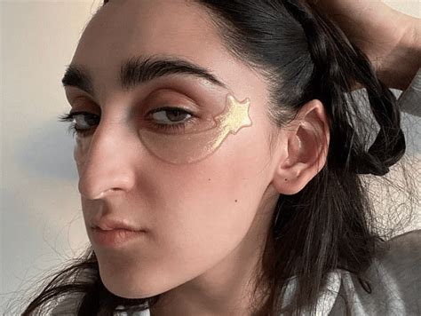 modella di gucci frasi|Armine Harutyunyan, la modella Gucci che sta rivoluzionando .